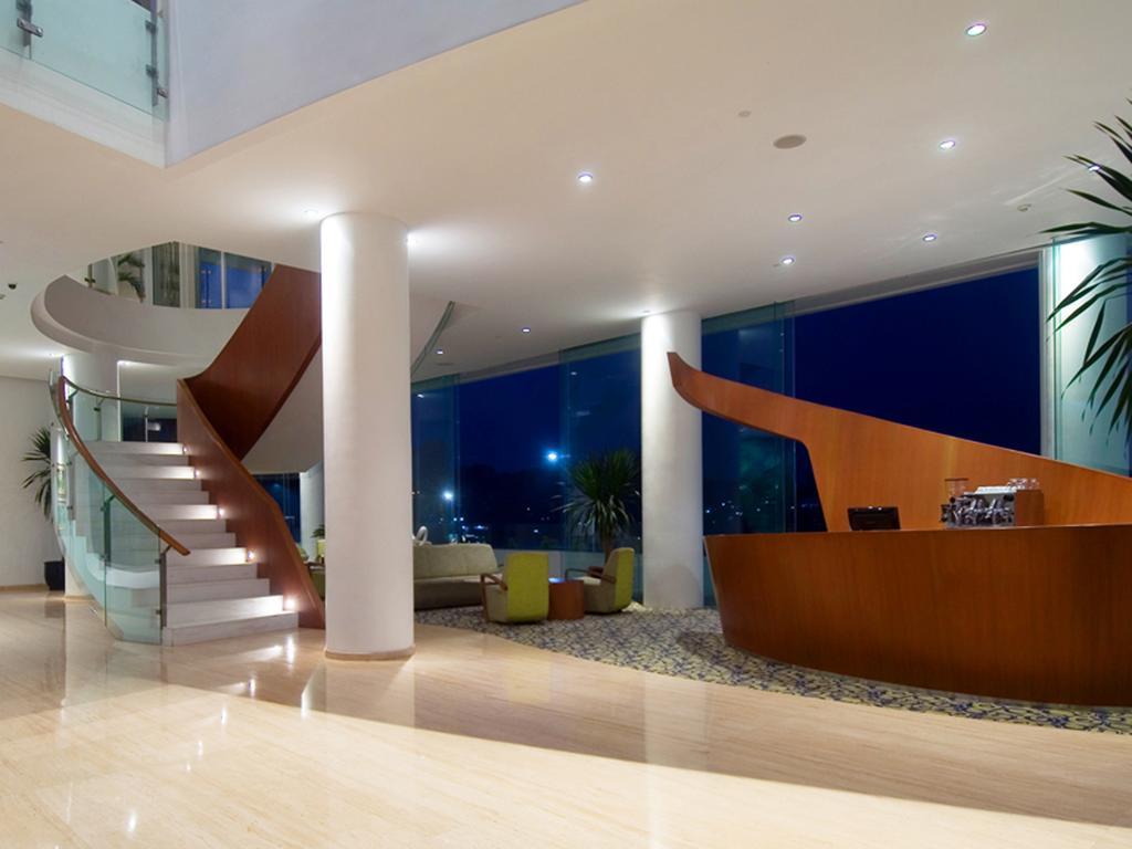 Sensa 4*