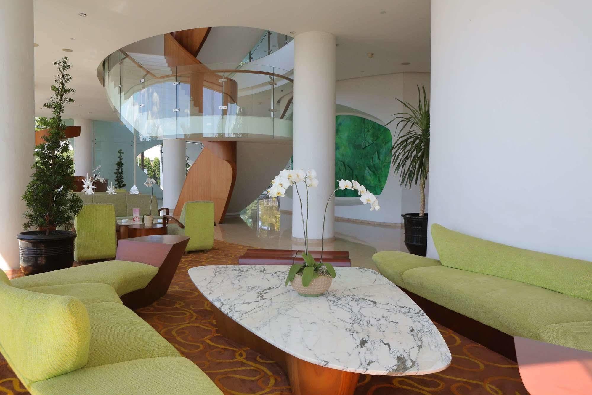 Sensa Hotel 4*