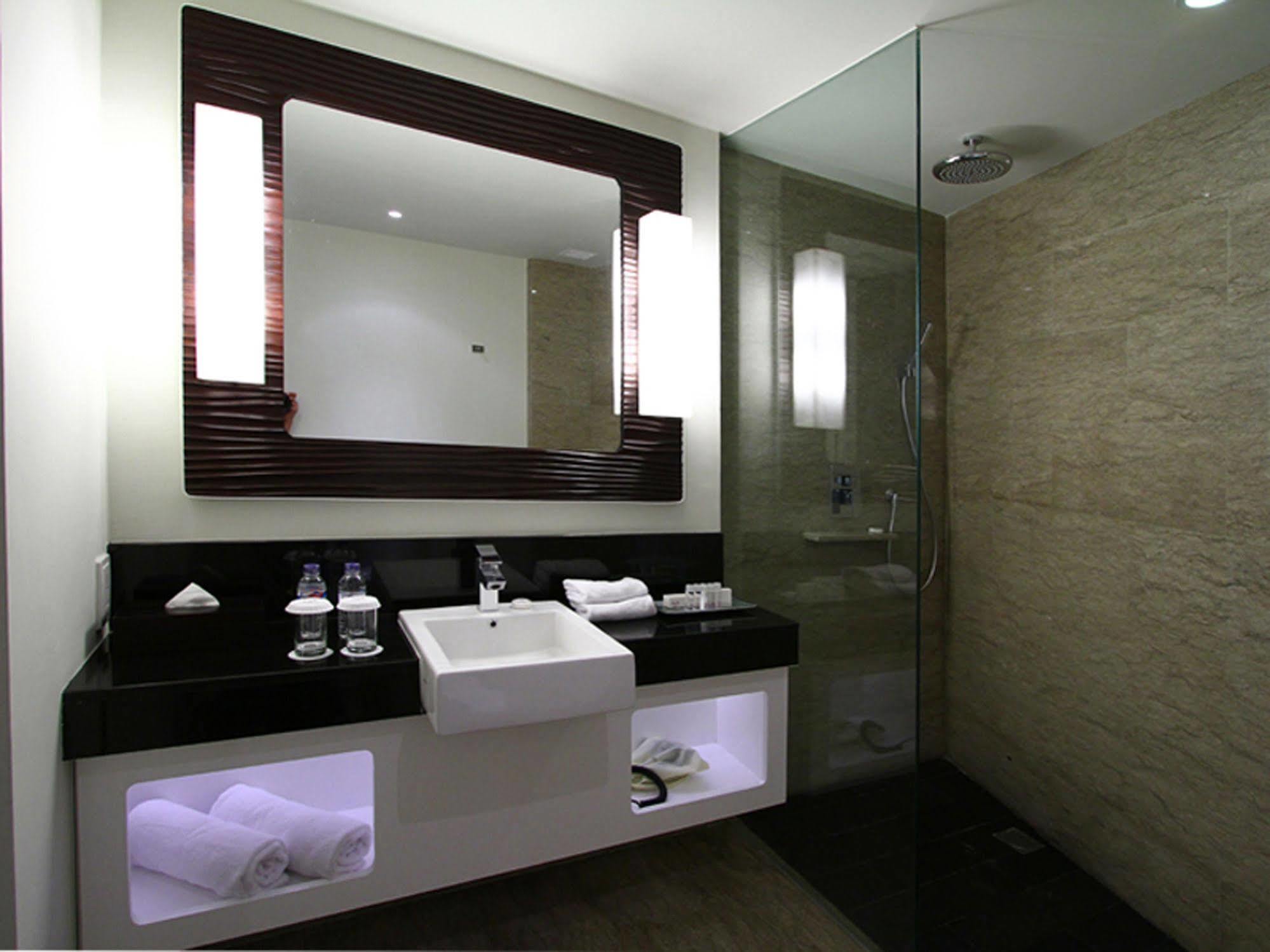 Hotel Sensa 4*